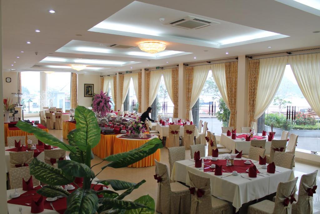 Hung Long Harbour Hotel Cat Ba Dong Khe Sau Kültér fotó